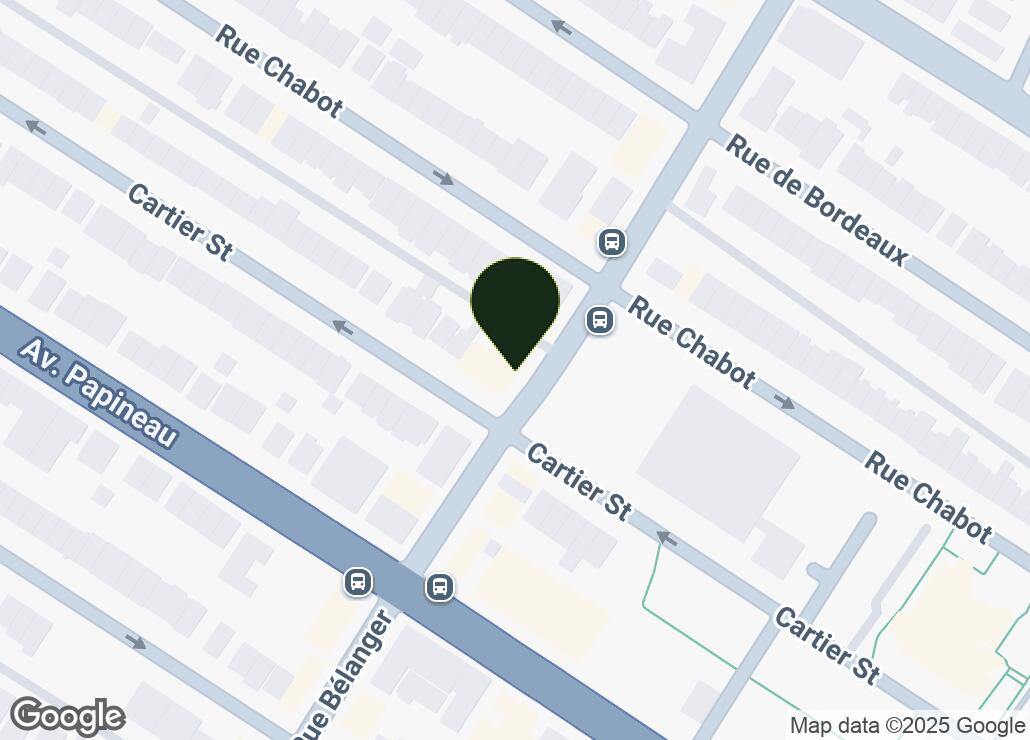 Map showing location at 45.5471682, -73.6029353