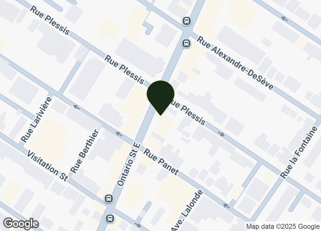 Map showing location at 45.5233051, -73.5608569