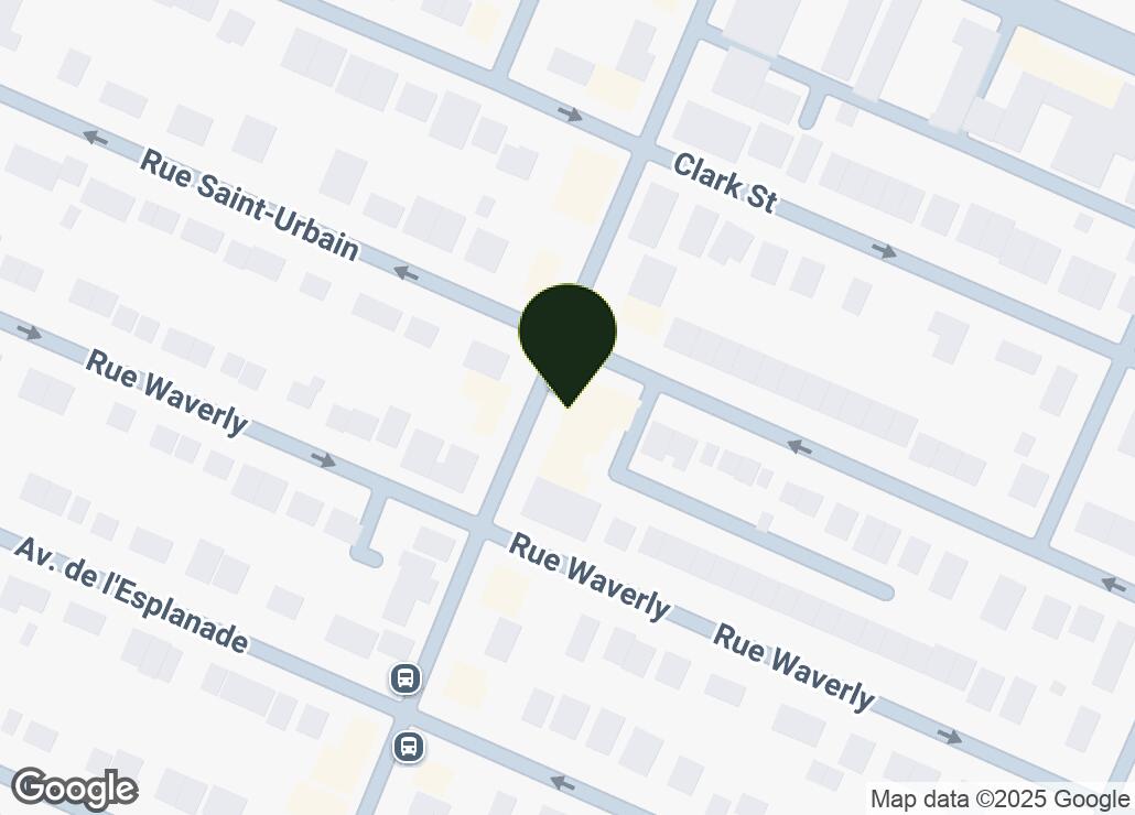 Map showing location at 45.5467329, -73.6658043