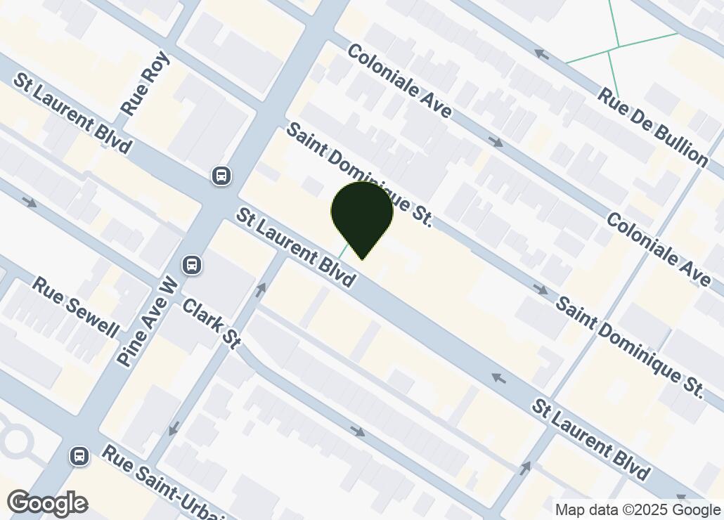 Map showing location at 45.5147329, -73.5740126
