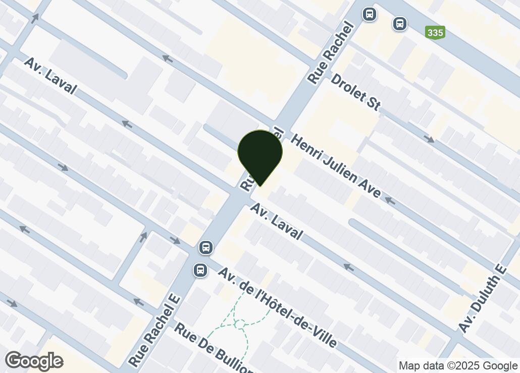 Map showing location at 45.5203549, -73.5793781