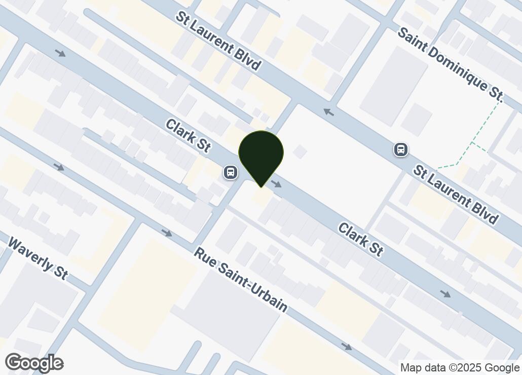 Map showing location at 45.5312347, -73.6126912