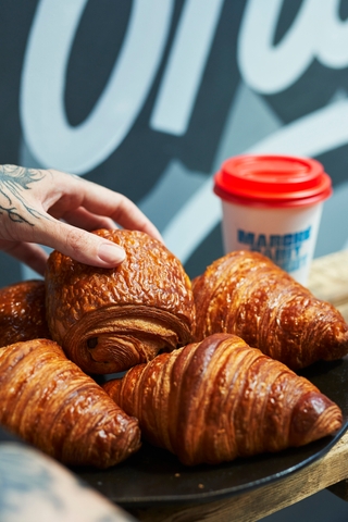 Marché Saint Laurent - Café et viennoiseries